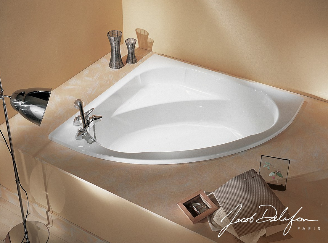 картинка N 3 к Акриловая ванна Jacob Delafon Domo в комплекте с рамой, передником